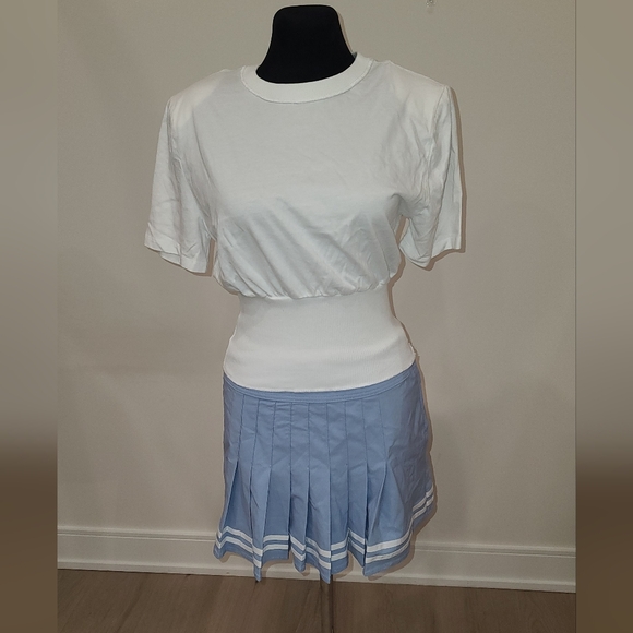 H&M pleated TENNIS skirt, new US 6 - Picture 2 of 12